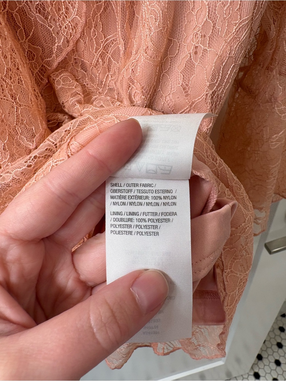 NWT ISAAC MIZRAHI LIVE! BLUSH PINK CHANTILLY LACE RUFFLE TOP SZ 20W - Picture 5 of 6
